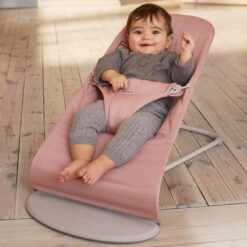 Alternative view of BabyBjorn Baby Bouncer Bliss Woven Petal Quilt Dusty Pink